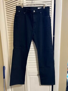 GAP Women’s Black Straight Jeans